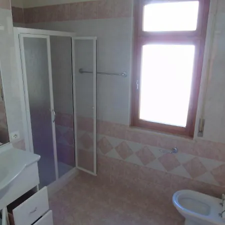 Fidia Apartment *